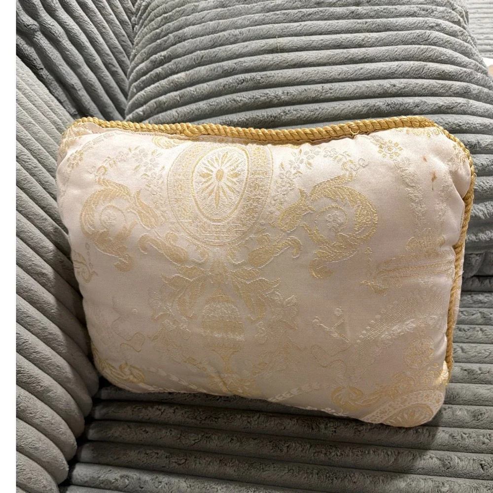 Cream Gold Damask Brocade Tassel Accent Pillow Pleated Front Pocket 14x10